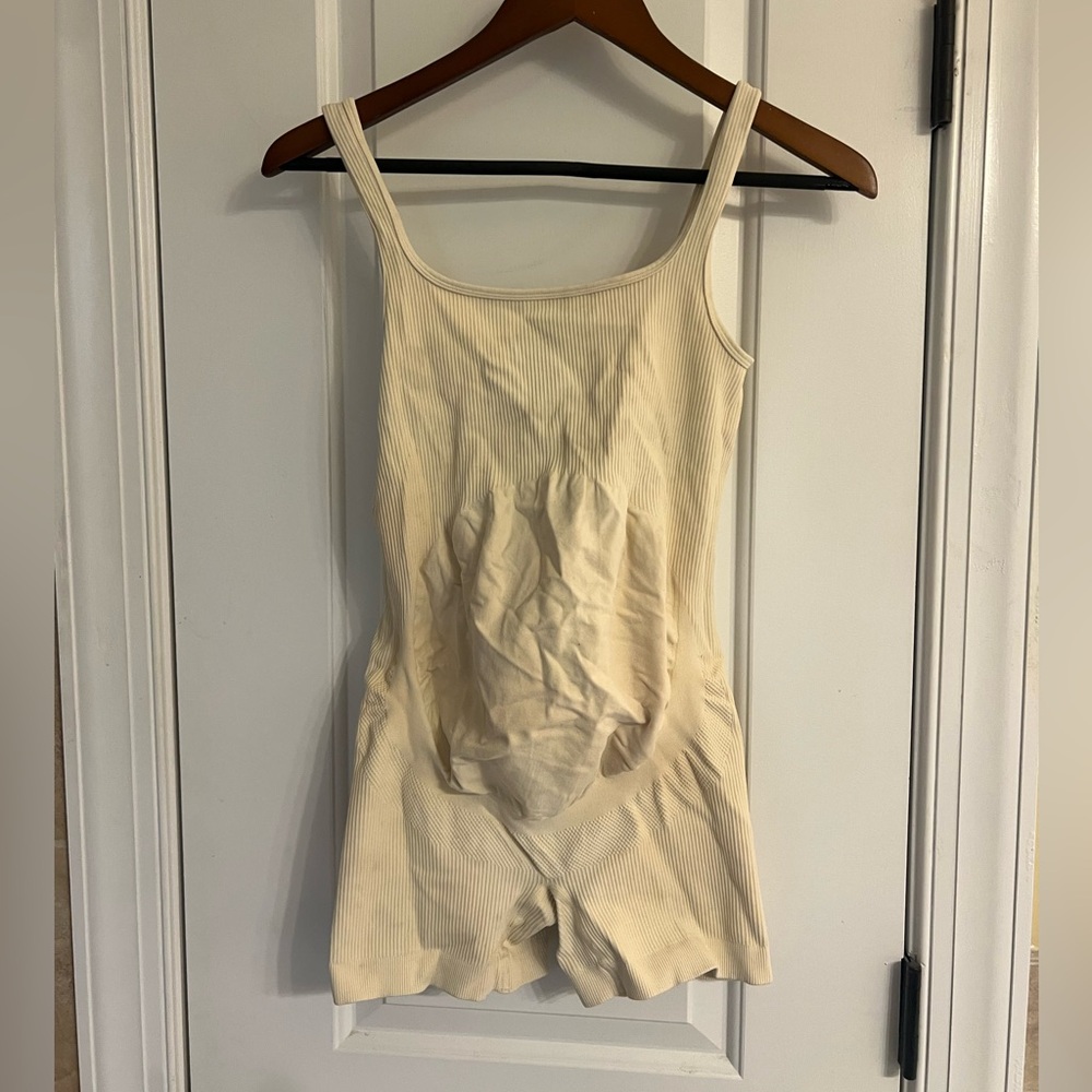 Maternity bodysuit